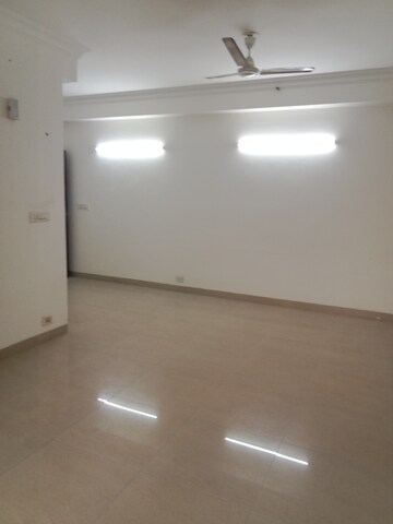 Room in 2 BHK Apartment at Raheja Vedaanta, Sector 108 – for Sale