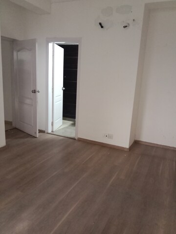 Room in 2 BHK Apartment at Raheja Vedaanta, Sector 108 – for Sale
