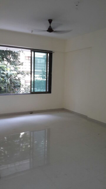 Room in 3 BHK Apartment at Lodha World One, Worli – for Sale