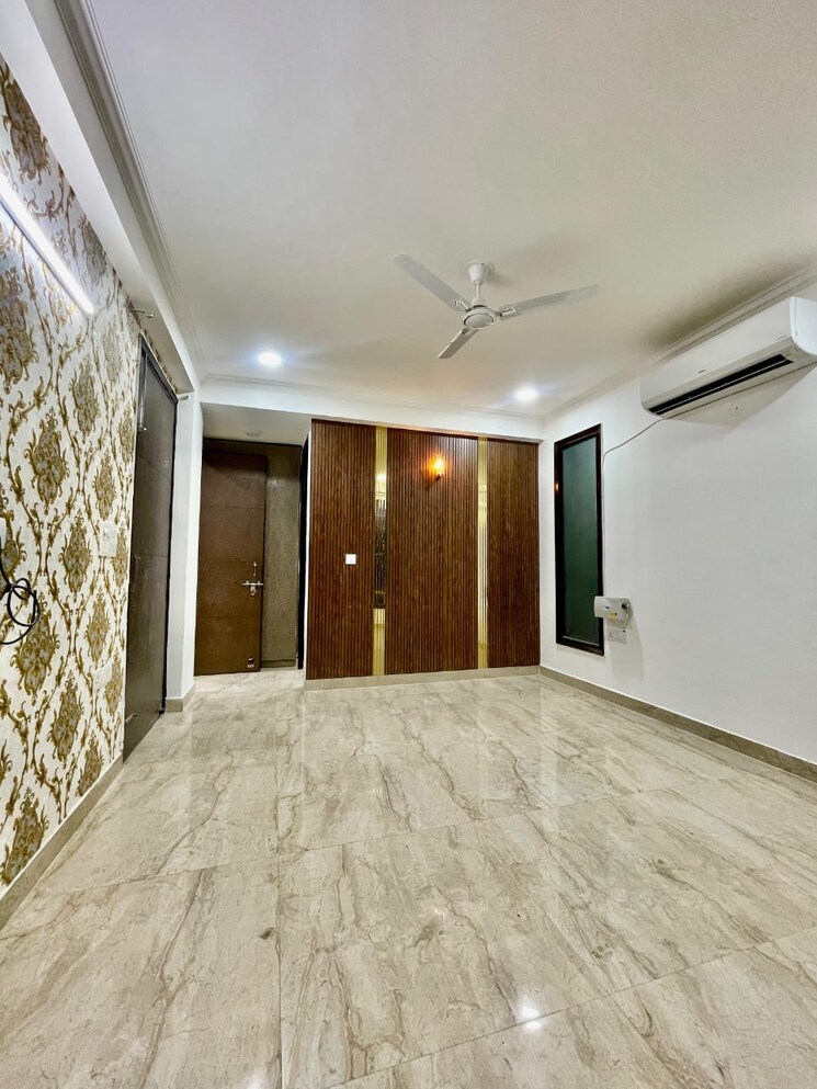 Room, empire-floors 3 Bedroom 1500 Sq.Ft. Builder Floor In Sector 57 Gurgaon 8002348