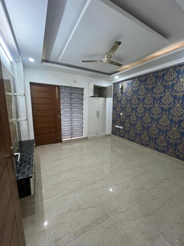 Bedroom in 3 BHK Builder Floor at Empire Floors, Sector 57 – for Sale