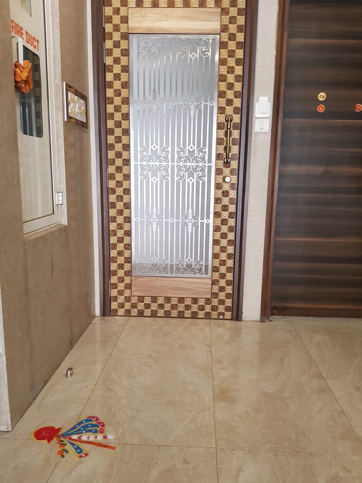 Room, viviana-mall 2 Bedroom 750 Sq.Ft. Apartment In Eastern Express Highway Thane 8002414