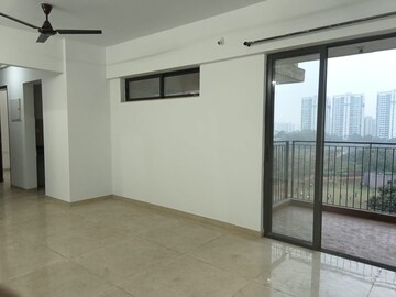Room in 2 BHK Apartment at Lodha Palava City, Dombivli East – for Rent