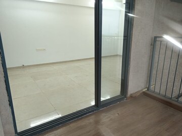 Room in 2 BHK Apartment at Lodha Palava City, Dombivli East – for Rent