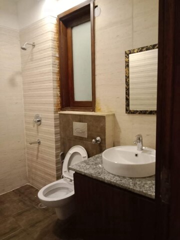 Bathroom in 1 BHK Apartment at Sant Nagar – for Rent