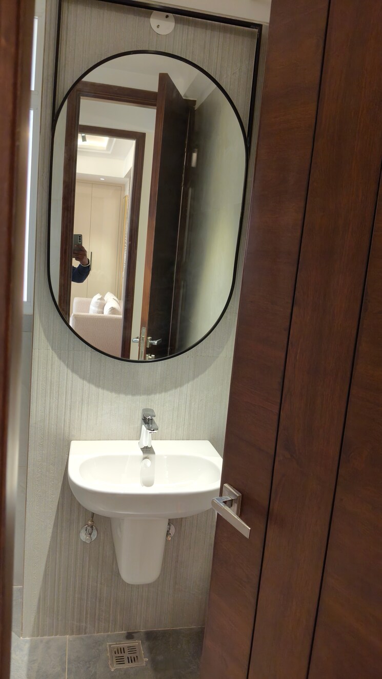 Bathroom, ambala highway 3 Bedroom 1680 Sq.Ft. Apartment In Ambala Highway Zirakpur 8002430