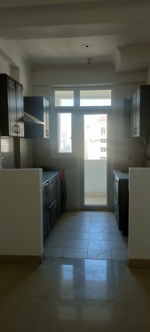 3 BHK Apartment For Sale in Nirala Estate