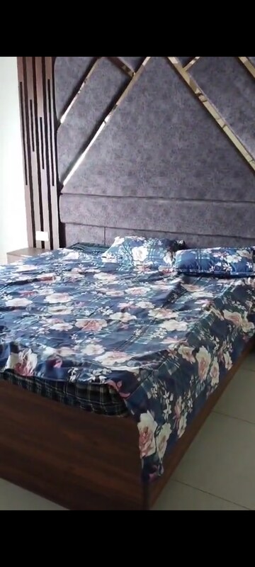 Bedroom in 3 BHK Apartment at Panchsheel Greens, Sector 16 Greater Noida – for Rent