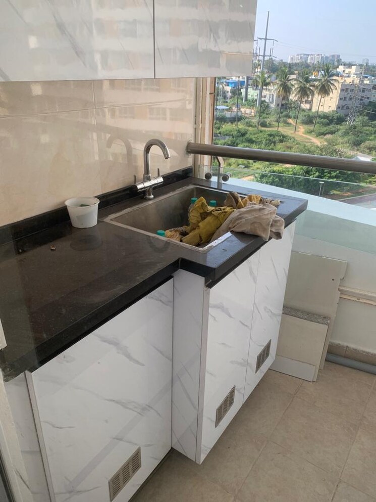Kitchen, mantri-lithos 3 Bedroom 1920 Sq.Ft. Apartment In Thanisandra Bangalore 8002373