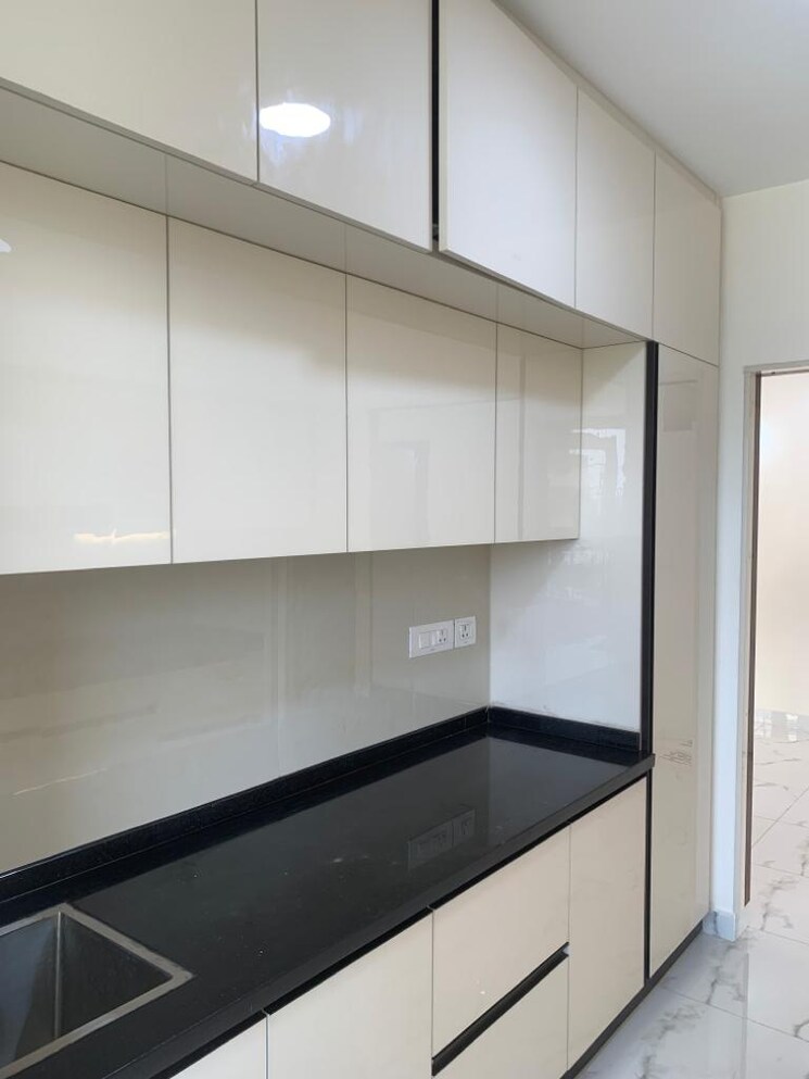 Kitchen, mantri-lithos 3 Bedroom 1920 Sq.Ft. Apartment In Thanisandra Bangalore 8002373