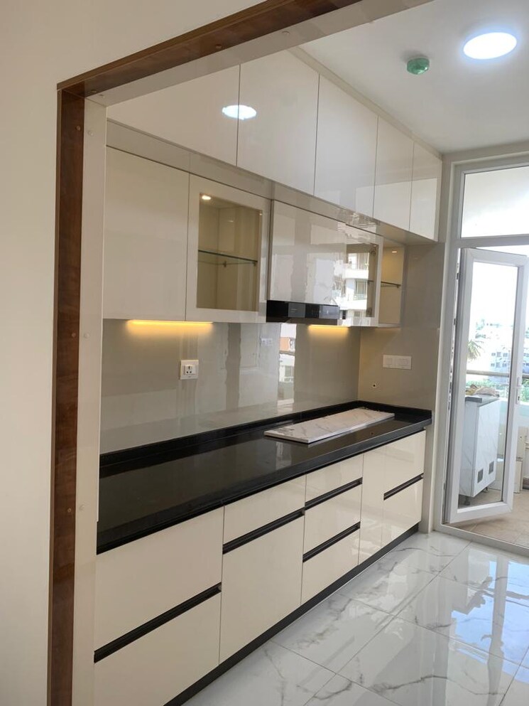 Kitchen, mantri-lithos 3 Bedroom 1920 Sq.Ft. Apartment In Thanisandra Bangalore 8002373