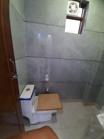 Bathroom in 2 BHK Builder Floor at Mahavir Enclave 1 – for Rent