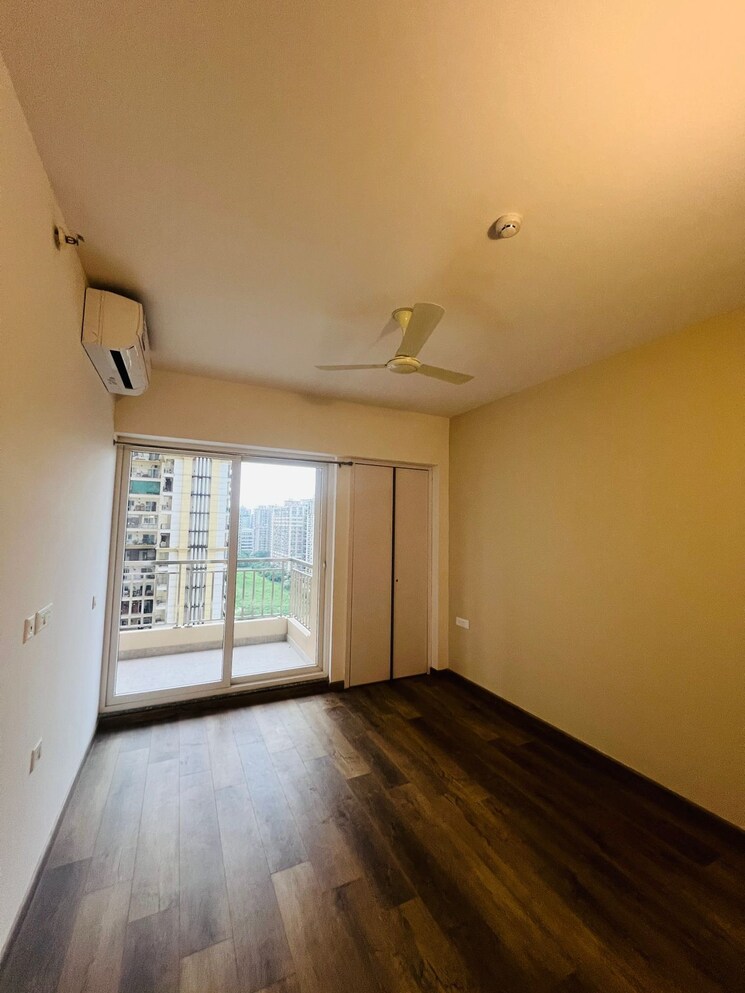 Room, aba-ivy-county 3 Bedroom 1683 Sq.Ft. Apartment In Sector 75 Noida 8002619