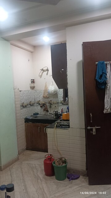 Bathroom in 1 BHK Builder Floor at Adchini – for Rent