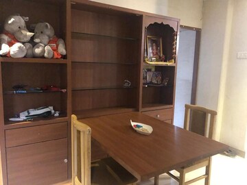 2 BHK Apartment For Rent in Andheri CHS, Andheri West
