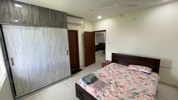 Room in 3 BHK Apartment at Aparna Sarovar Zenith, Nallagandla – for Rent