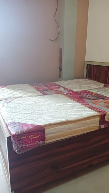 Bedroom in 1 RK Builder Floor at Sector 40 – for Rent