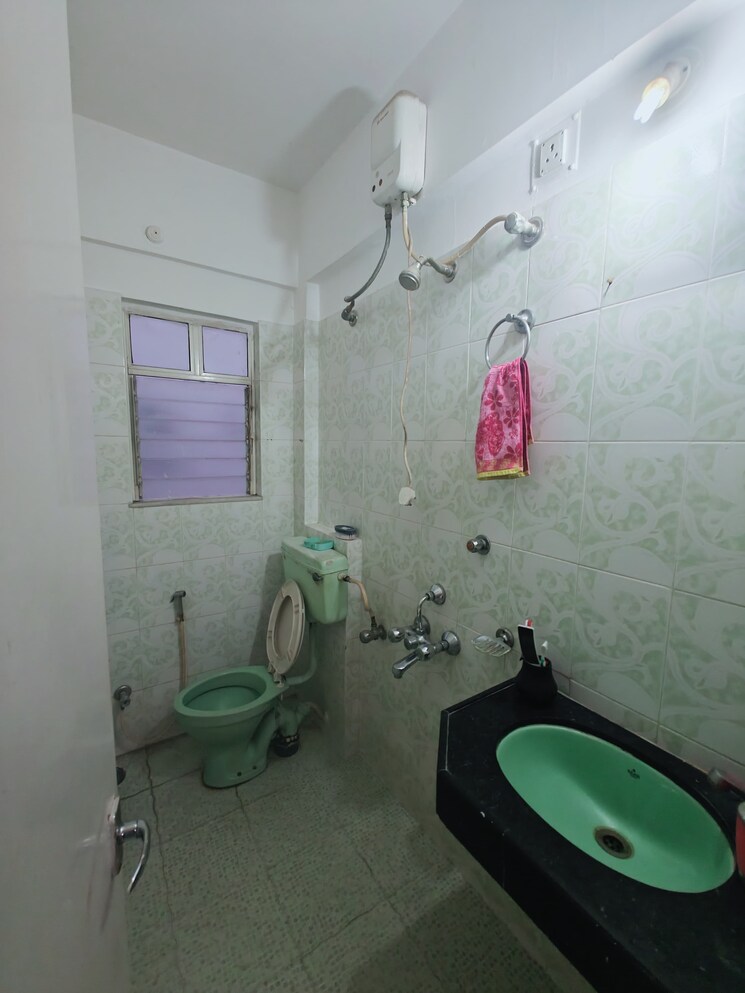 Bathroom, aditya-shagun 2 Bedroom 1050 Sq.Ft. Apartment In Bavdhan Pune 8002742