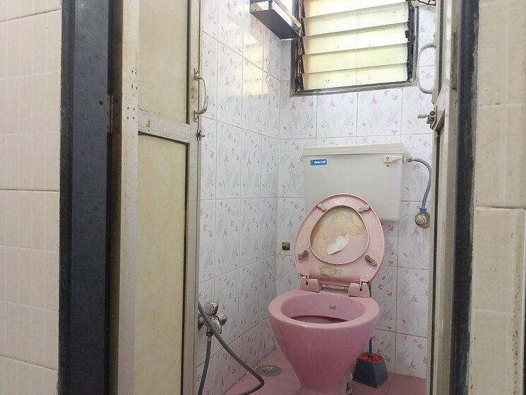 Bathroom, haridwar-chs-malad 1 Bedroom 400 Sq.Ft. Apartment In Malad West Mumbai 8002763