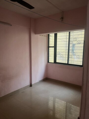 Room in 1 BHK Apartment at Padghawali – for Rent