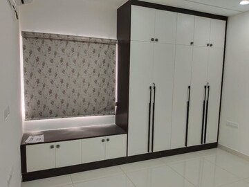 Room in 3 BHK Apartment at Prestige Tranquil, Kokapet – for Rent