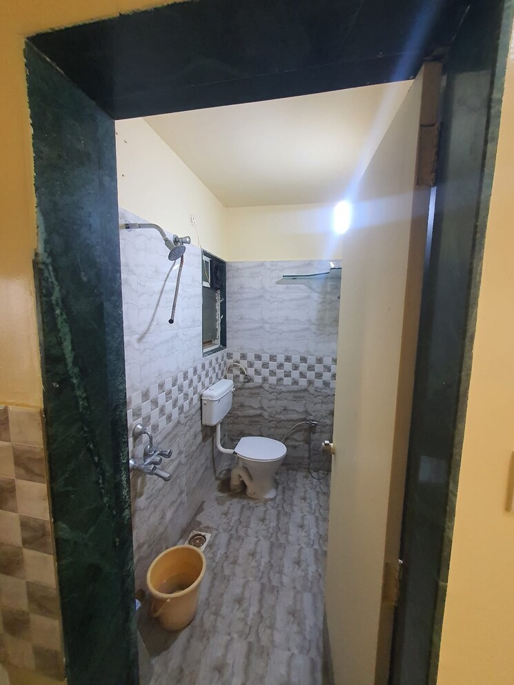 Bathroom, raj-heramb-regalia-residency 3 Bedroom 1422 Sq.Ft. Apartment In Bavdhan Pune 8002767
