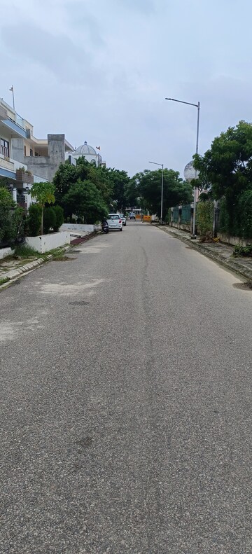 Plot – Exterior View View at Ansal Sushant Golf city, Sushant Golf City - for Sale