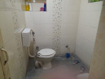 Bathroom in 2.5 BHK Independent House at Shastri Nagar – for Sale