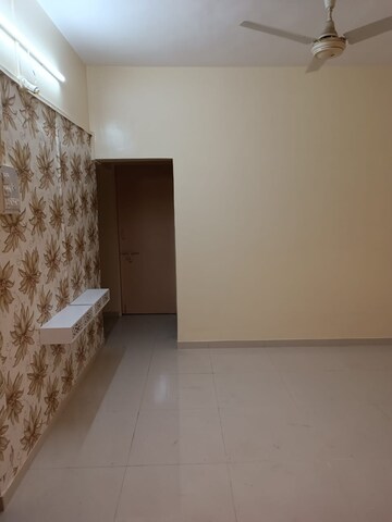 Room in 2 BHK Apartment at Gokhale Sashi Madhav, Bavdhan – for Rent