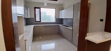 Kitchen in 4 BHK Builder Floor at Sector 85 – for Sale