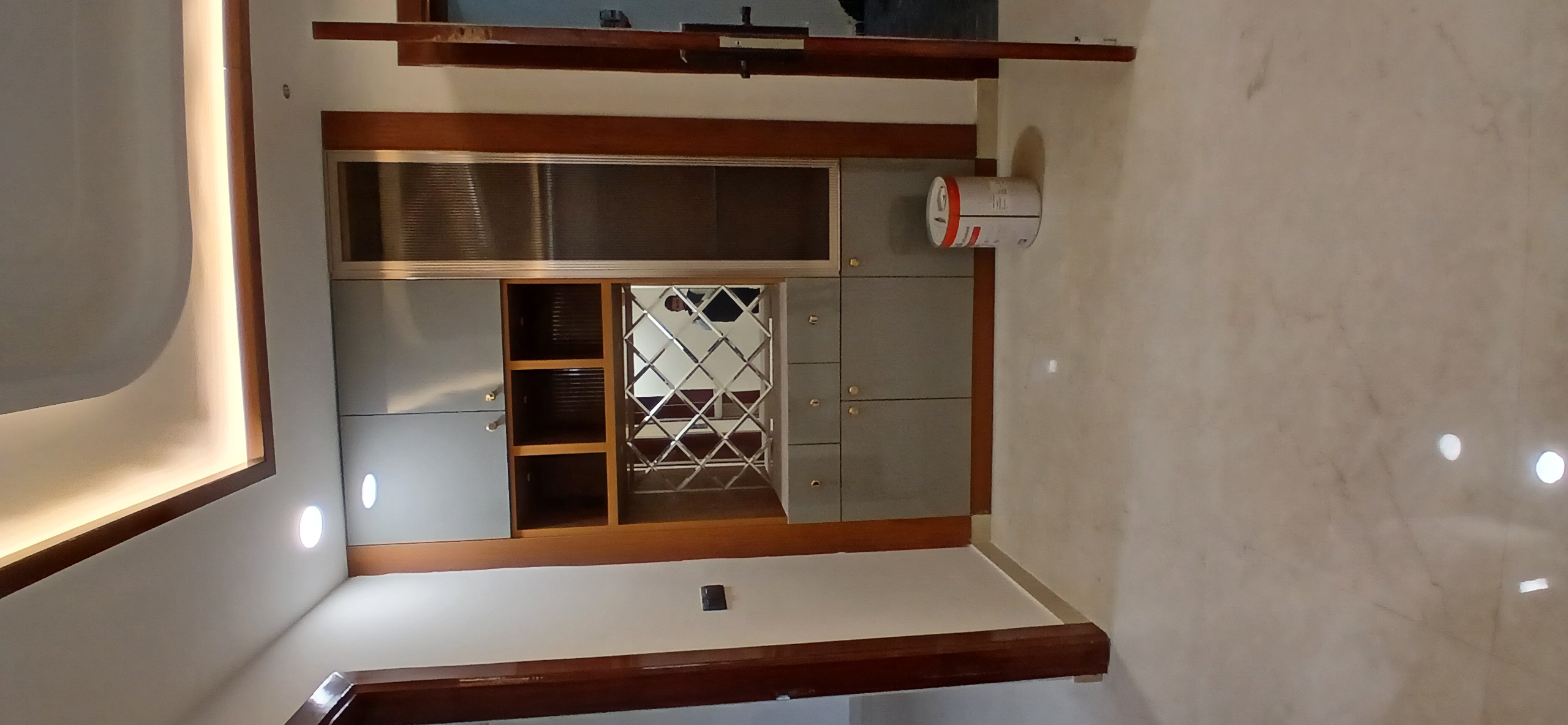 4 BHK + Pooja Room,Servant Room,Study Room,Extra Room Builder Floor For Sale in Bptp Park Central Sector 