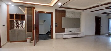 Building Lobby in 4 BHK Builder Floor at Sector 85 – for Sale