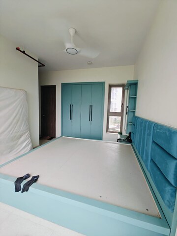 2 BHK Apartment For Rent in Kalpataru Paramount, Kapur Bawdi