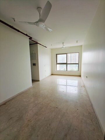 2 BHK Apartment For Rent in Kalpataru Paramount, Kapur Bawdi