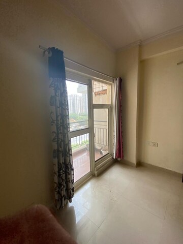 Master Bedroom in 3 BHK Apartment at Gardenia Golf City, Sector 75 – for Sale