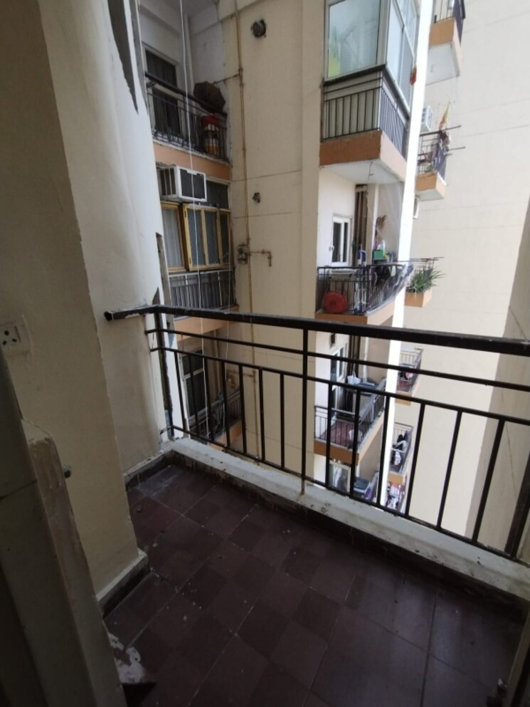 Balcony, gardenia-golf-city 3 Bedroom 1550 Sq.Ft. Apartment In Sector 75 Noida 8002964