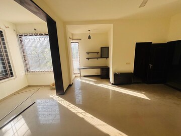 Bedroom in 4 BHK Villa at Sector 23 – for Rent