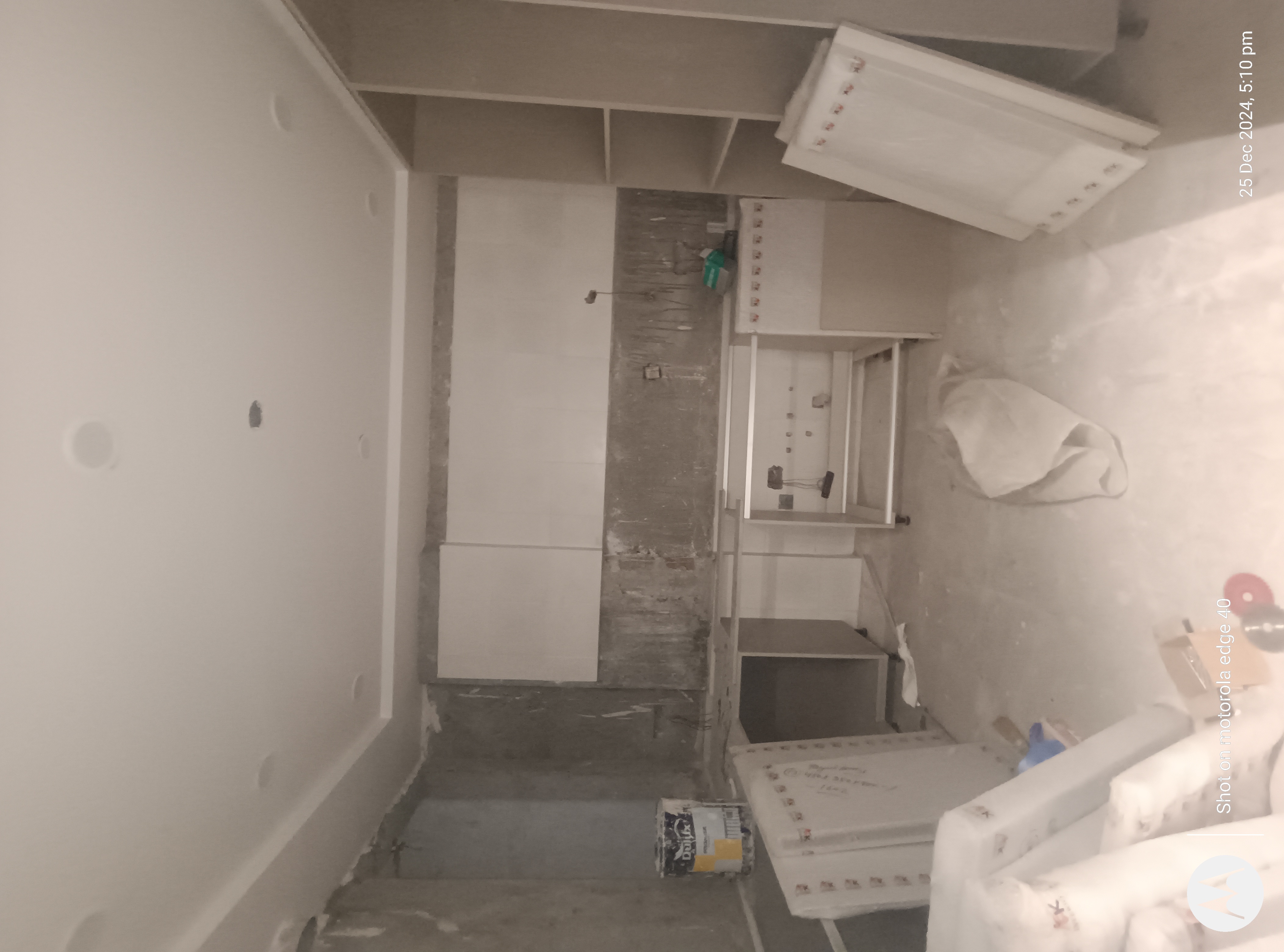 3.5 BHK + Pooja Room,Servant Room,Study Room,Extra Room Builder Floor For Sale in Sarvpriya Vihar 