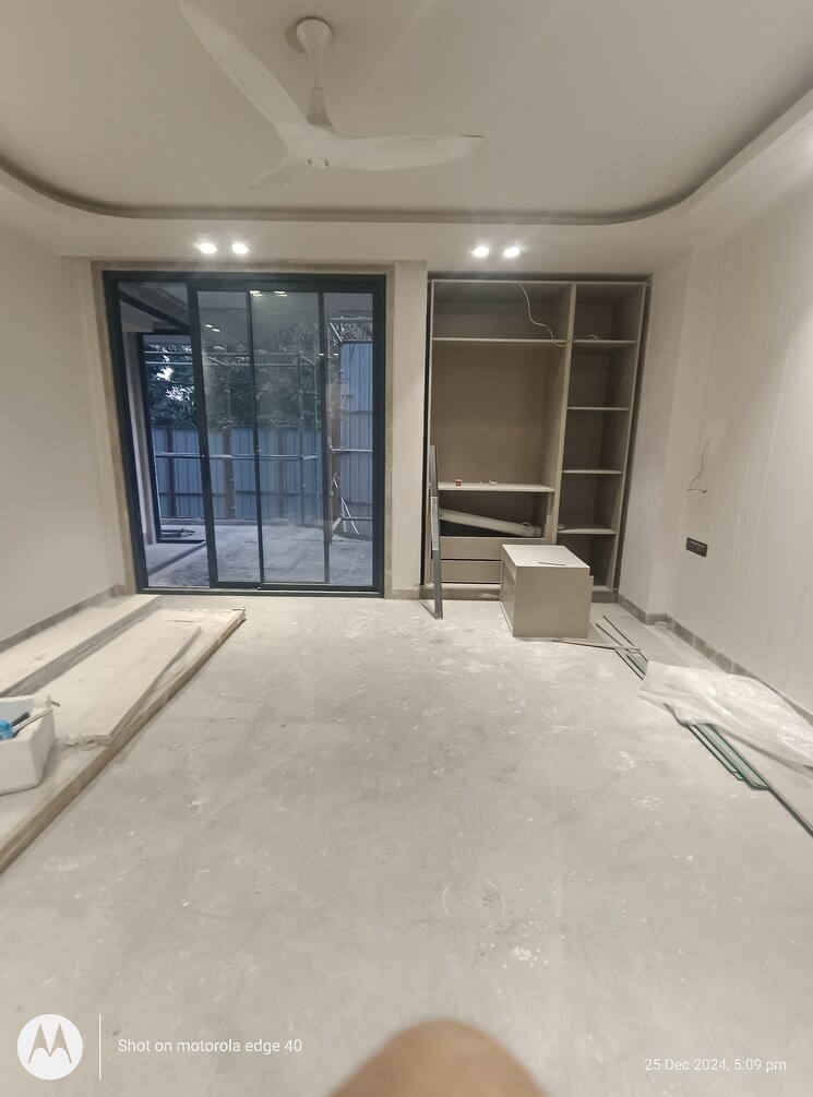 Master Bedroom, sarvapriya vihar 3.5 Bedroom 233 Sq.Yd. Builder Floor In Sarvapriya Vihar Delhi 8003009