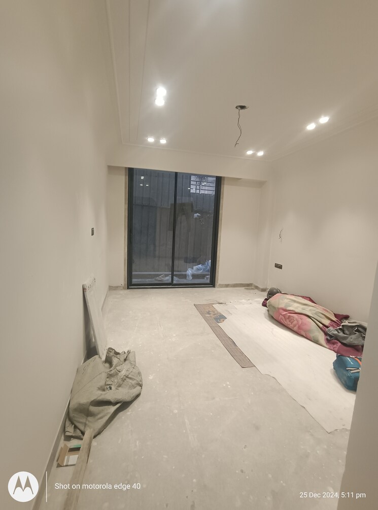 Room, sarvapriya vihar 3.5 Bedroom 233 Sq.Yd. Builder Floor In Sarvapriya Vihar Delhi 8003009