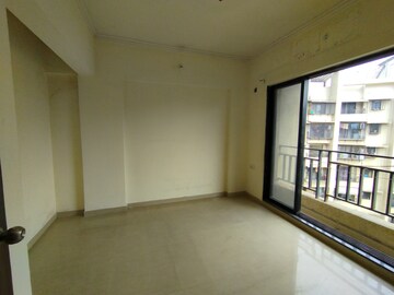 Room in 1 BHK Apartment at Raunak City 3, Kalyan West – for Rent
