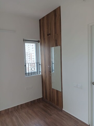 Room in 3 BHK Apartment at Brigade El Dorado, Bagaluru  – for Rent