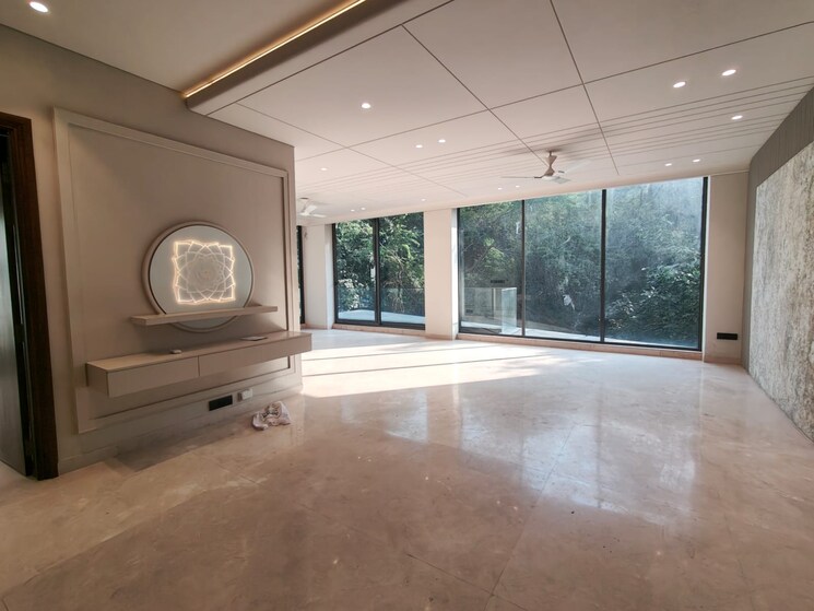  Parking, dlf-regal-gardens 3 Bedroom 1702 Sq.Ft. Apartment In Sector 90 Gurgaon 8003063