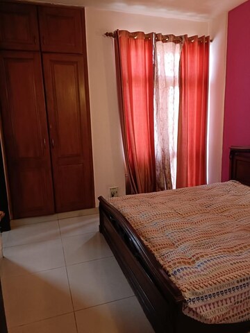 Bedroom in 3.5 BHK Apartment at Orchid Island, Sector 51 – for Rent