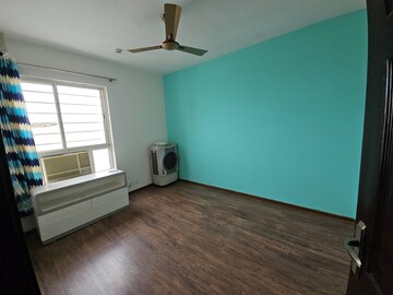 3 BHK Apartment For Rent in Parx Laureate, Sector 108