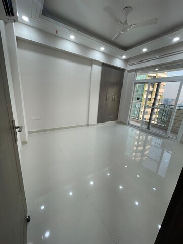 Kitchen in 3 BHK Apartment at Godrej Woods, Sector 43 – for Rent