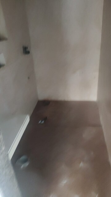 Room in 2 BHK Apartment at Kanakia Silicon Valley, Powai – for Rent