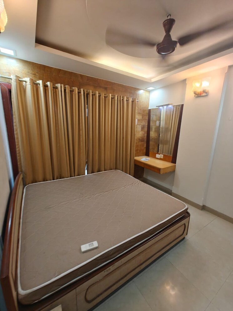 Bedroom, vile parle east 2 Bedroom 685 Sq.Ft. Apartment In Vile Parle East Mumbai 8003127