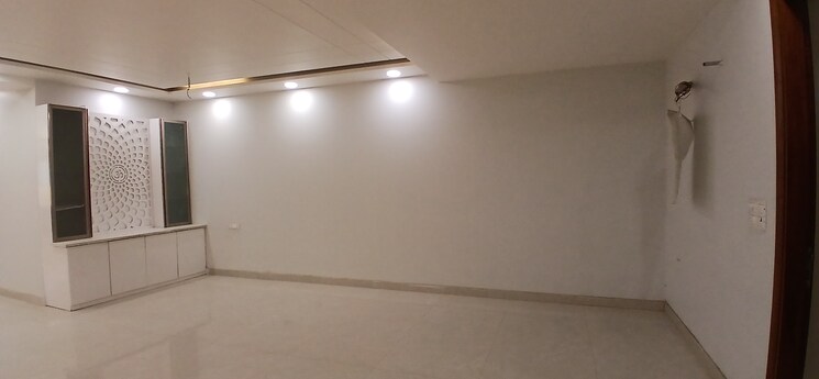 Room, sector 85 4 Bedroom 3150 Sq.Ft. Builder Floor In Sector 85 Faridabad 8003170