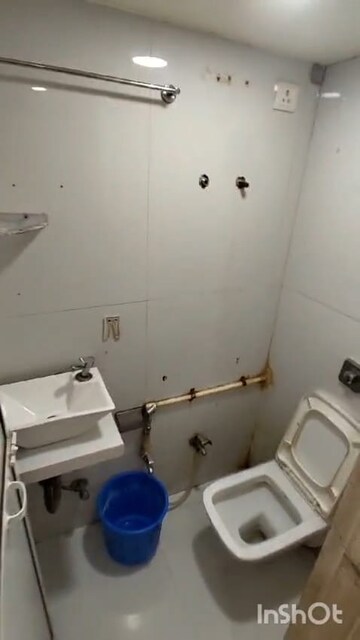 Washroom in  Shop at Andheri West – for Rent